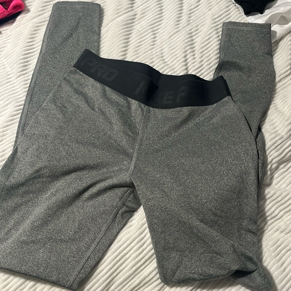 Nike pro leggings